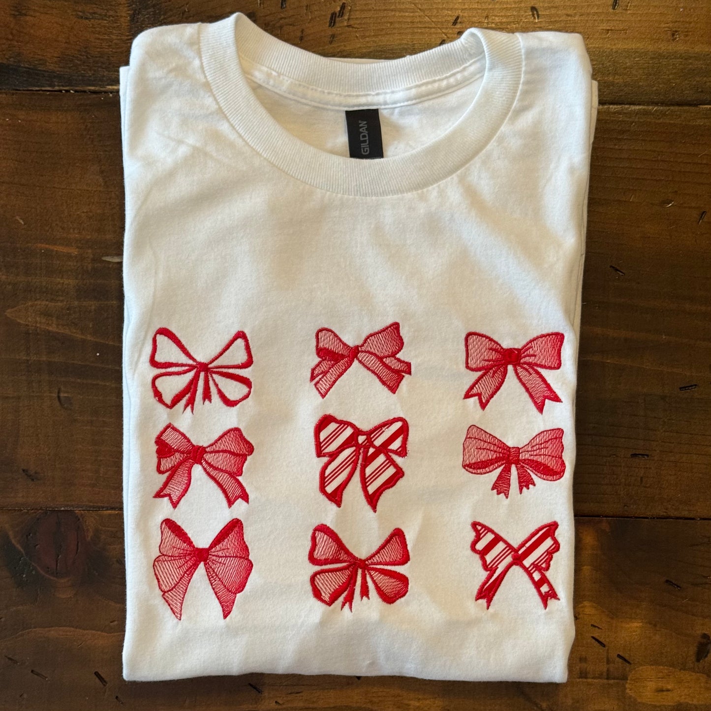 Bow Appliqué Long Sleeve T-Shirt